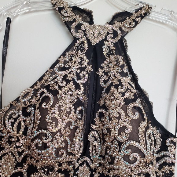 Evening Gown - Picture 2 of 8